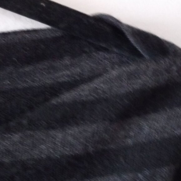 EILEEN FISHER 100% meriono wool grey and black striped sweater - Picture 9 of 10